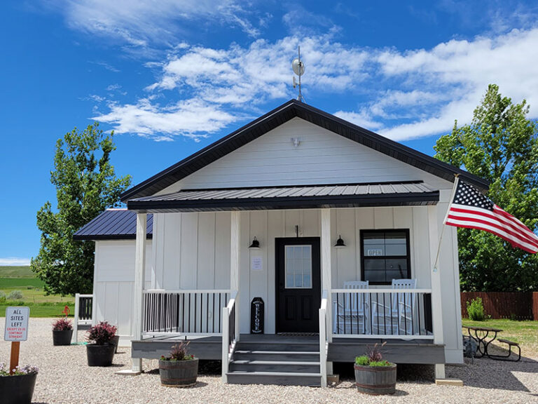 Home Mountain Range RV Park